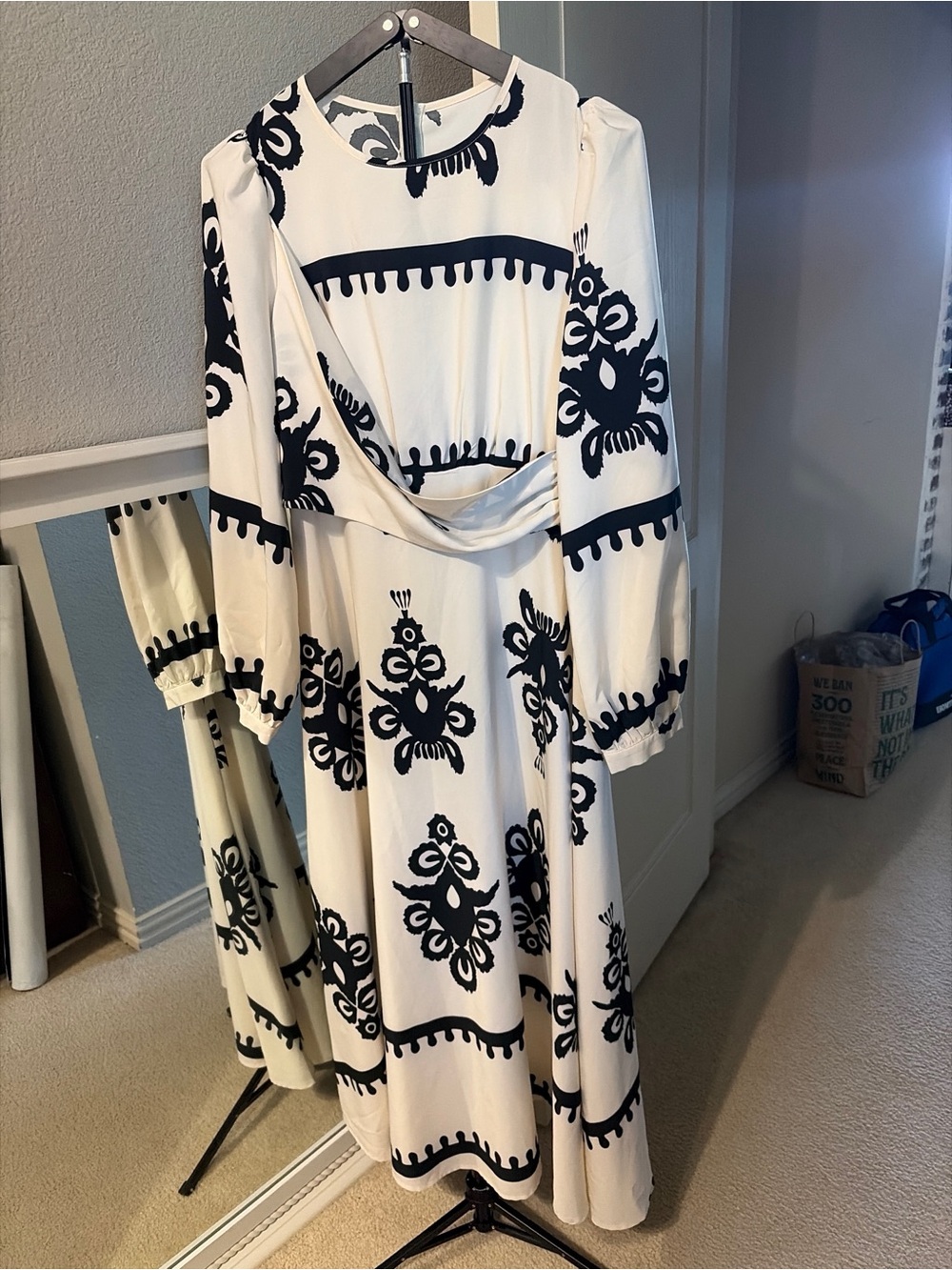 SHEIN Cream Maxi Dress with Black Floral Print long sleeve - Picture 2 of 6
